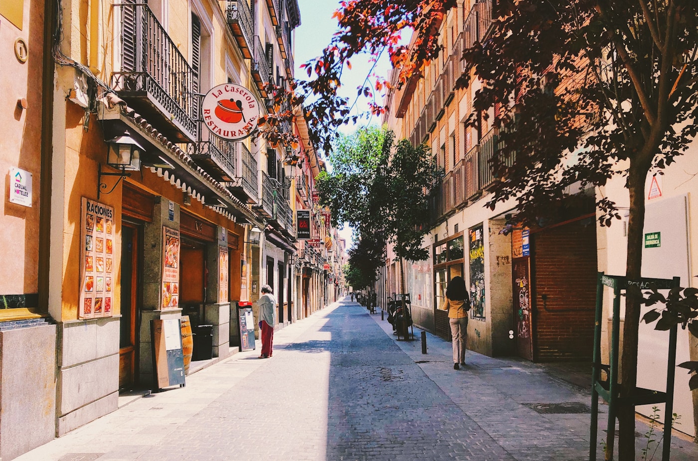 Madrid street — short hops are often faster on foot or bus